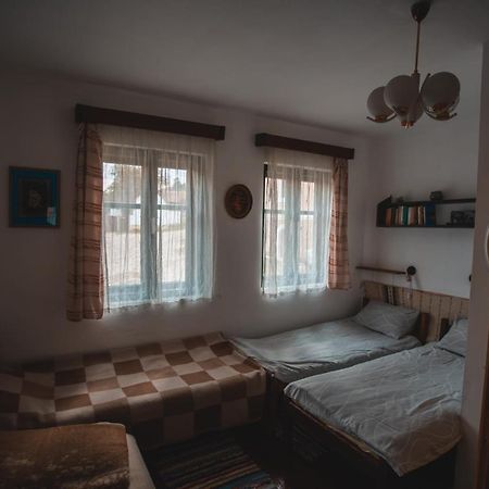 Sziklakert - Eletorom Vendeghaz Rimetea Exterior foto