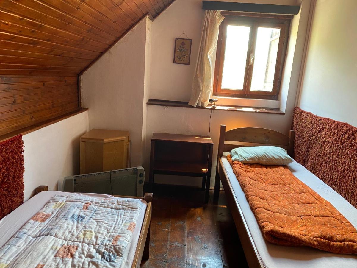 Sziklakert - Eletorom Vendeghaz Rimetea Exterior foto