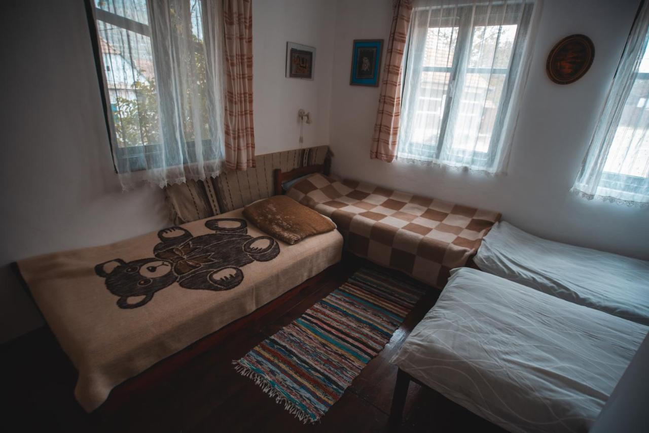 Sziklakert - Eletorom Vendeghaz Rimetea Exterior foto